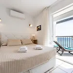Sea Front House Micaela G *