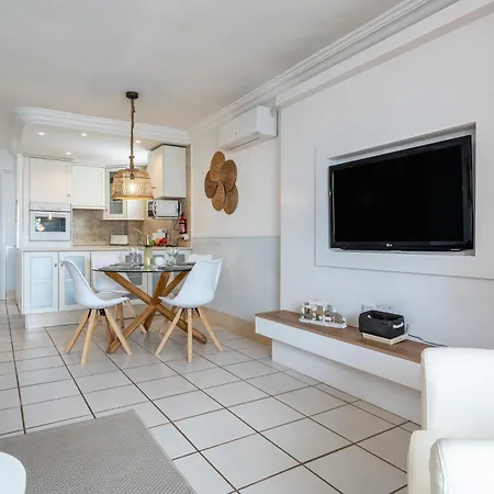Sea Front House Micaela G Appartement Marbellac