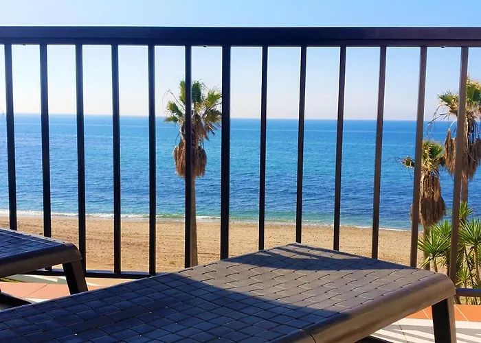 Sea Front House Micaela G شقة